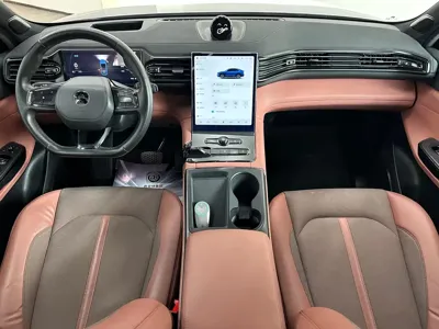 Nio EC6