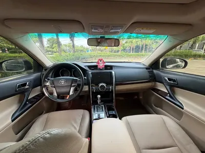 Toyota Reiz