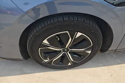 Xpeng P5