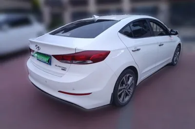 Hyundai Elantra (6th Generation