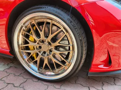 Ferrari 812