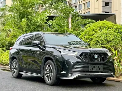 Toyota Crown Kluger