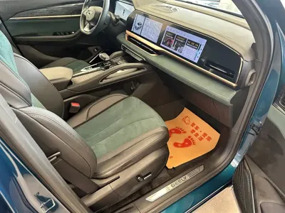 Geely Xingyue L