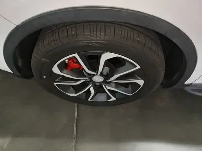 Geely Emgrand GS