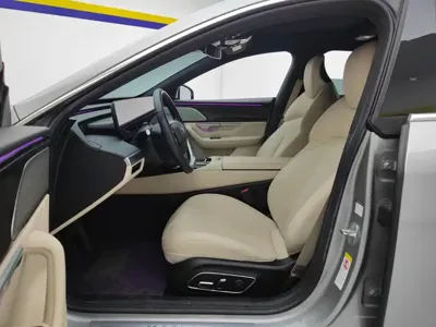 Xpeng P7