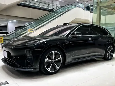 Nio ET5T