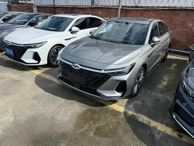 Chery Arrizo 8