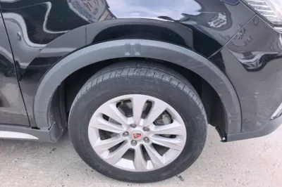 Roewe RX5