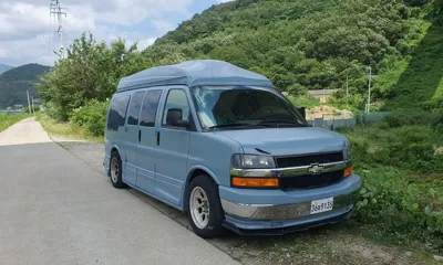 Chevrolet Express Van