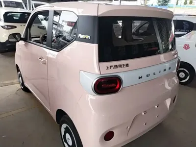 Wuling MINIEV