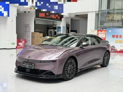 Lynk & Co 领克10