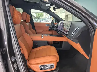 Li Auto Li L8