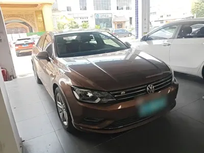 Volkswagen Lamando