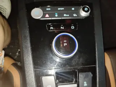 BYD e2