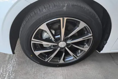 Geely Auto Emgrand