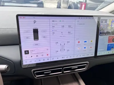 Li Auto Li MEGA