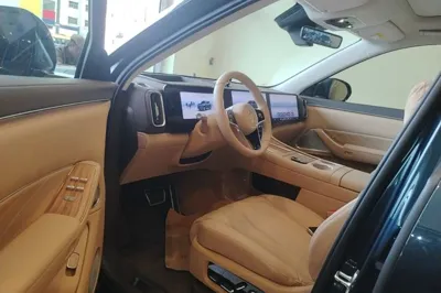 Hima AITO M8