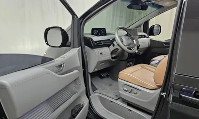 Hyundai Staria