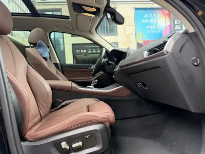 BMW X5 (Import)