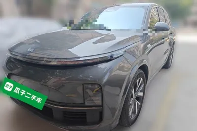 Li Auto L8