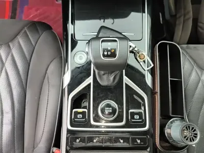 Hongqi Hongqi HS5