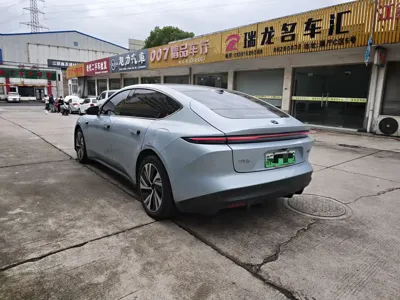 Nio ET5