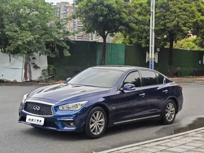Infiniti Q50L