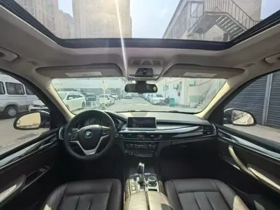 BMW X5 (Import)