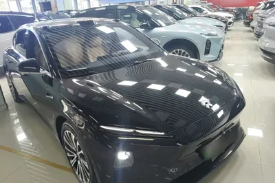 Nio ET5