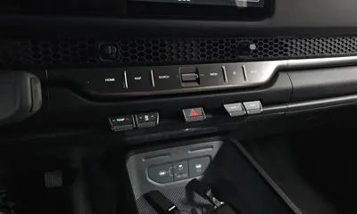 Kia Tasman