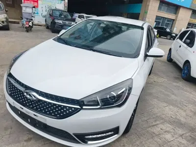 Chery Arrizo 5