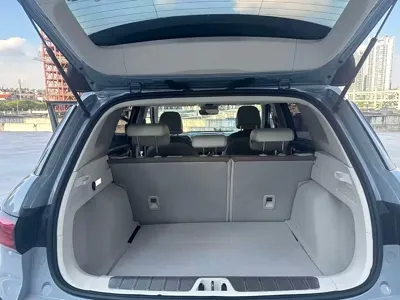 Geely ICON
