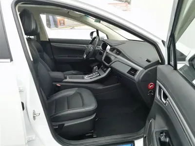 Geely Emgrand GS
