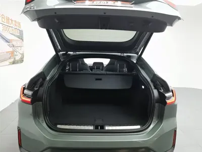 Nio EC6