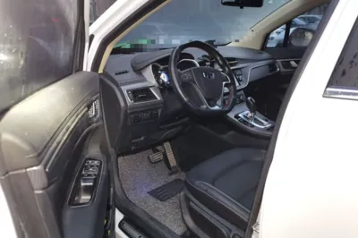 Geely Auto Emgrand GS