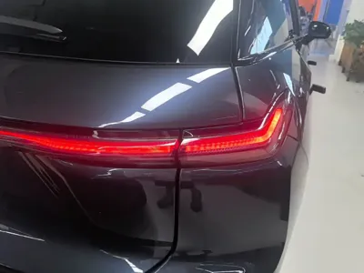 Nio ES7