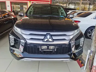 Mitsubishi Pajero Sport (Import)