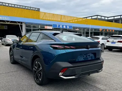 Peugeot 408X