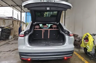 Nio EC6