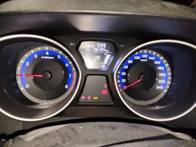 Hyundai Elantra (5th Generation