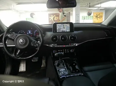 Kia Stinger
