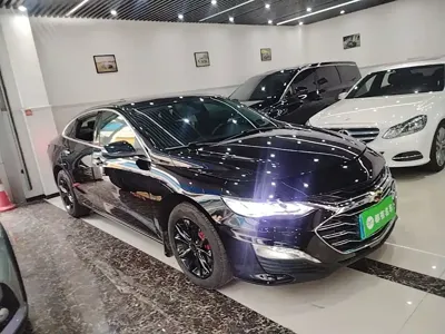 Chevrolet Malibu XL