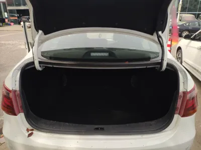 Dongfeng Aeolus E70