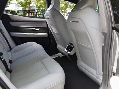 Xpeng P7