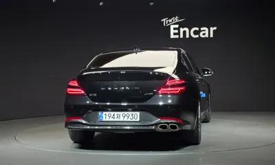 Genesis G70