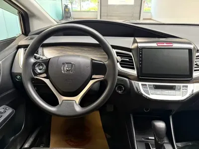 Honda Jade