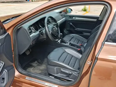 Volkswagen Lamando