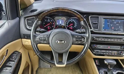Kia Canival