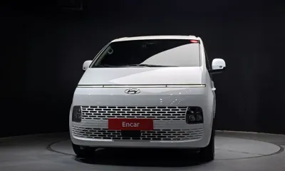 Hyundai Staria