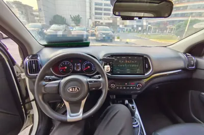 Kia KX3